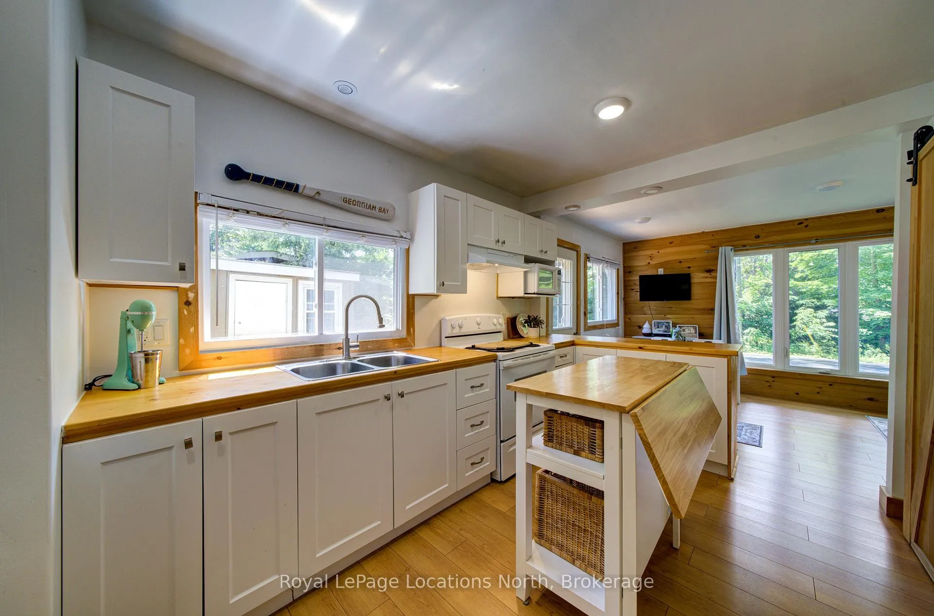 Photo 12 of 1955 Tiny Beaches Road S, Tiny, Rural Tiny — HOMEH