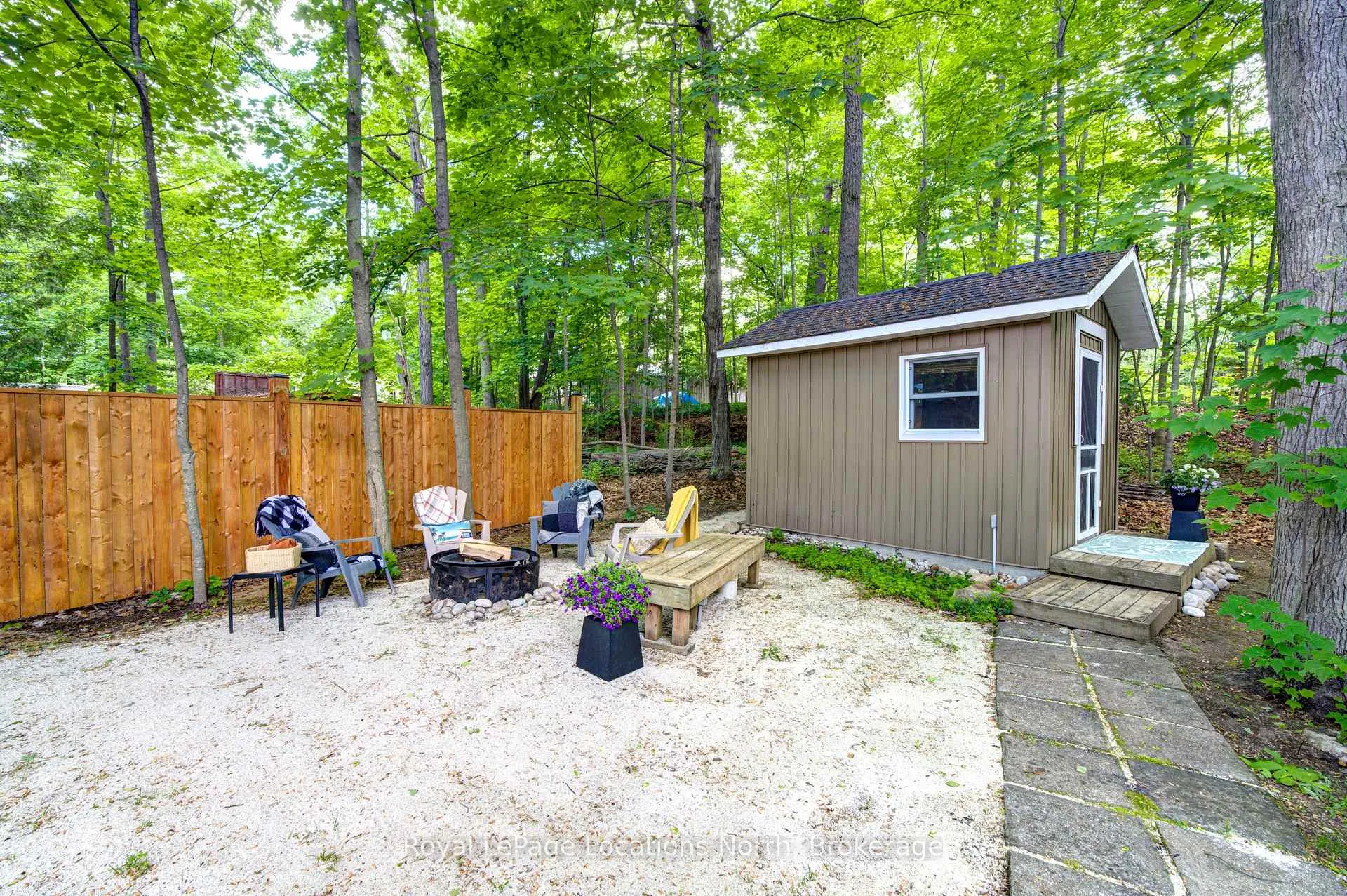 Photo 20 of 1955 Tiny Beaches Road S, Tiny, Rural Tiny — HOMEH