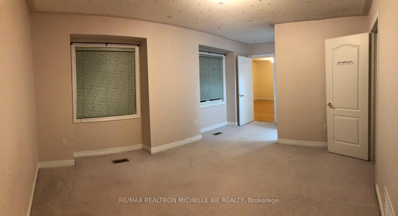 Photo 22 of 28 Bartlett Road, Markham, Cachet — HOMEH