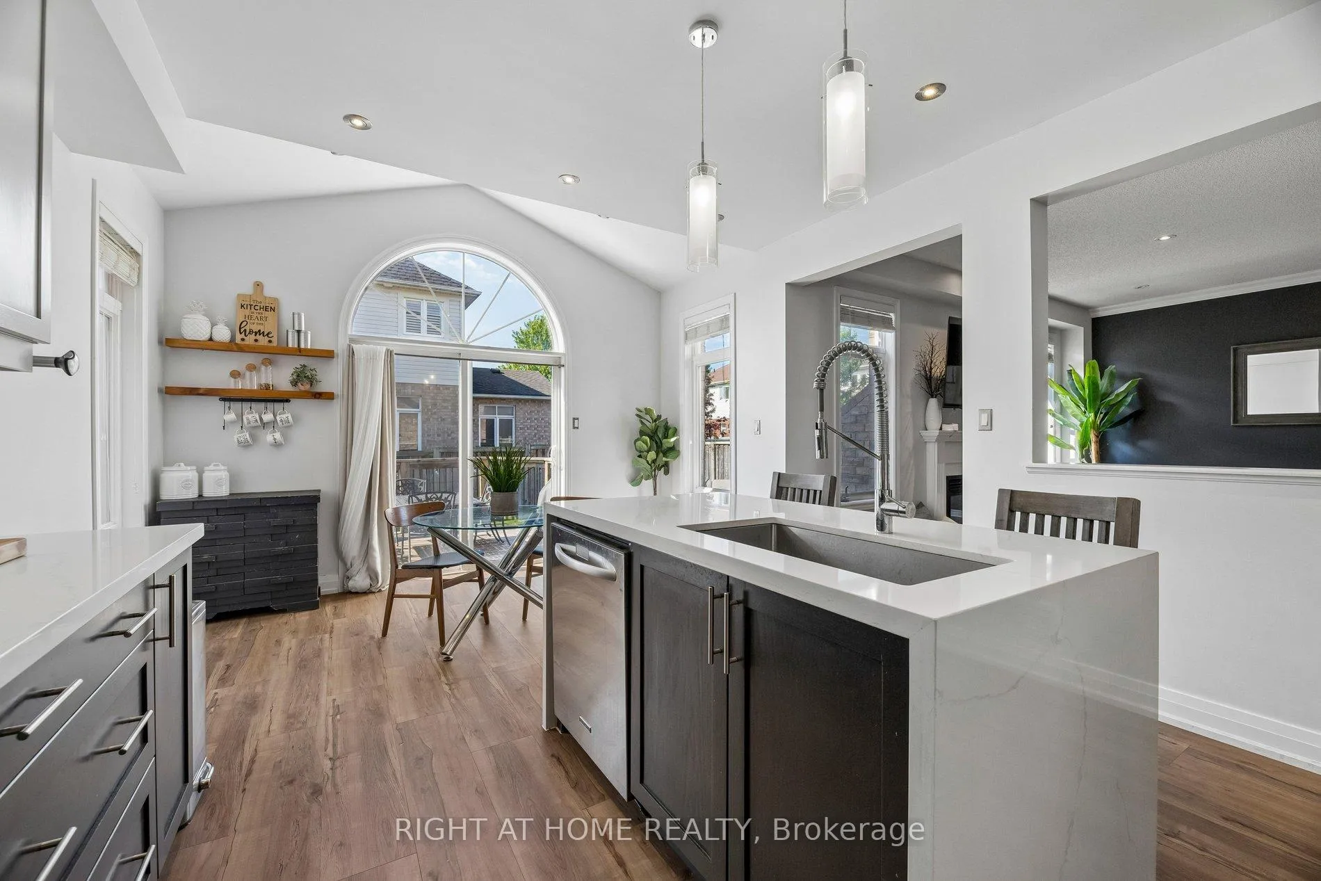 Photo 20 of 99 Hockley Avenue, Clarington, Bowmanville — HOMEH
