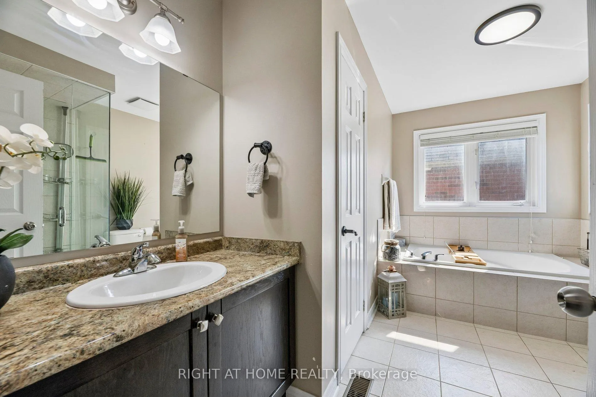 Photo 31 of 99 Hockley Avenue, Clarington, Bowmanville — HOMEH