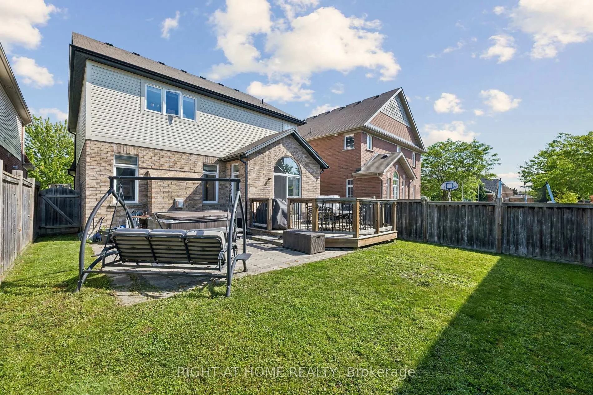 Photo 45 of 99 Hockley Avenue, Clarington, Bowmanville — HOMEH
