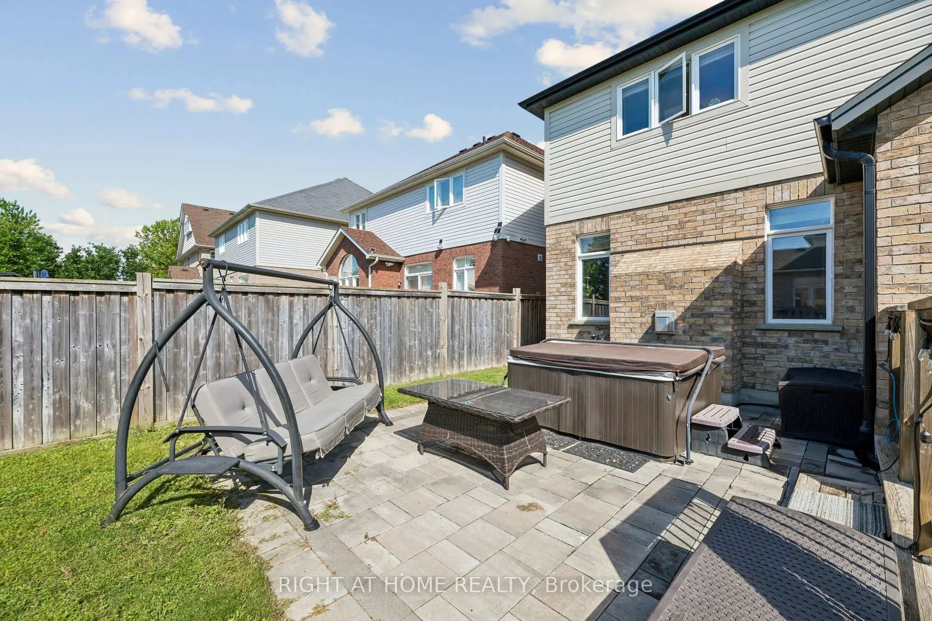 Photo 48 of 99 Hockley Avenue, Clarington, Bowmanville — HOMEH