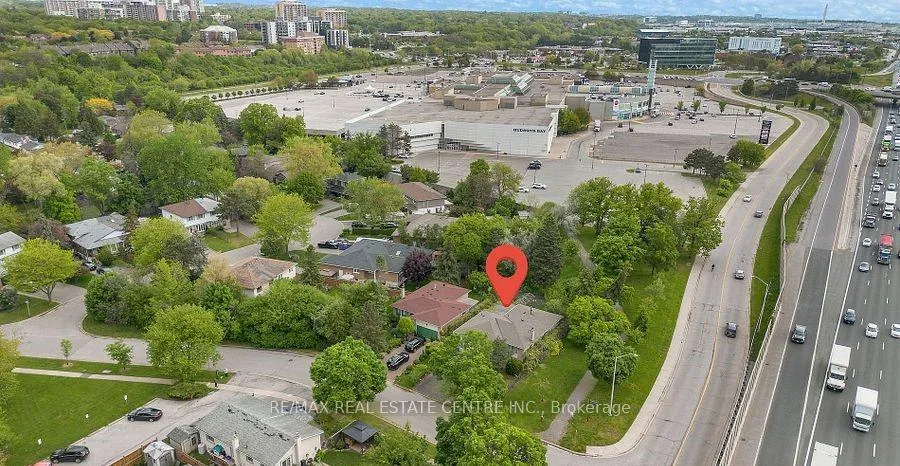Photo 1 of 1011 Pearson Drive, Oakville, College Park — HOMEH