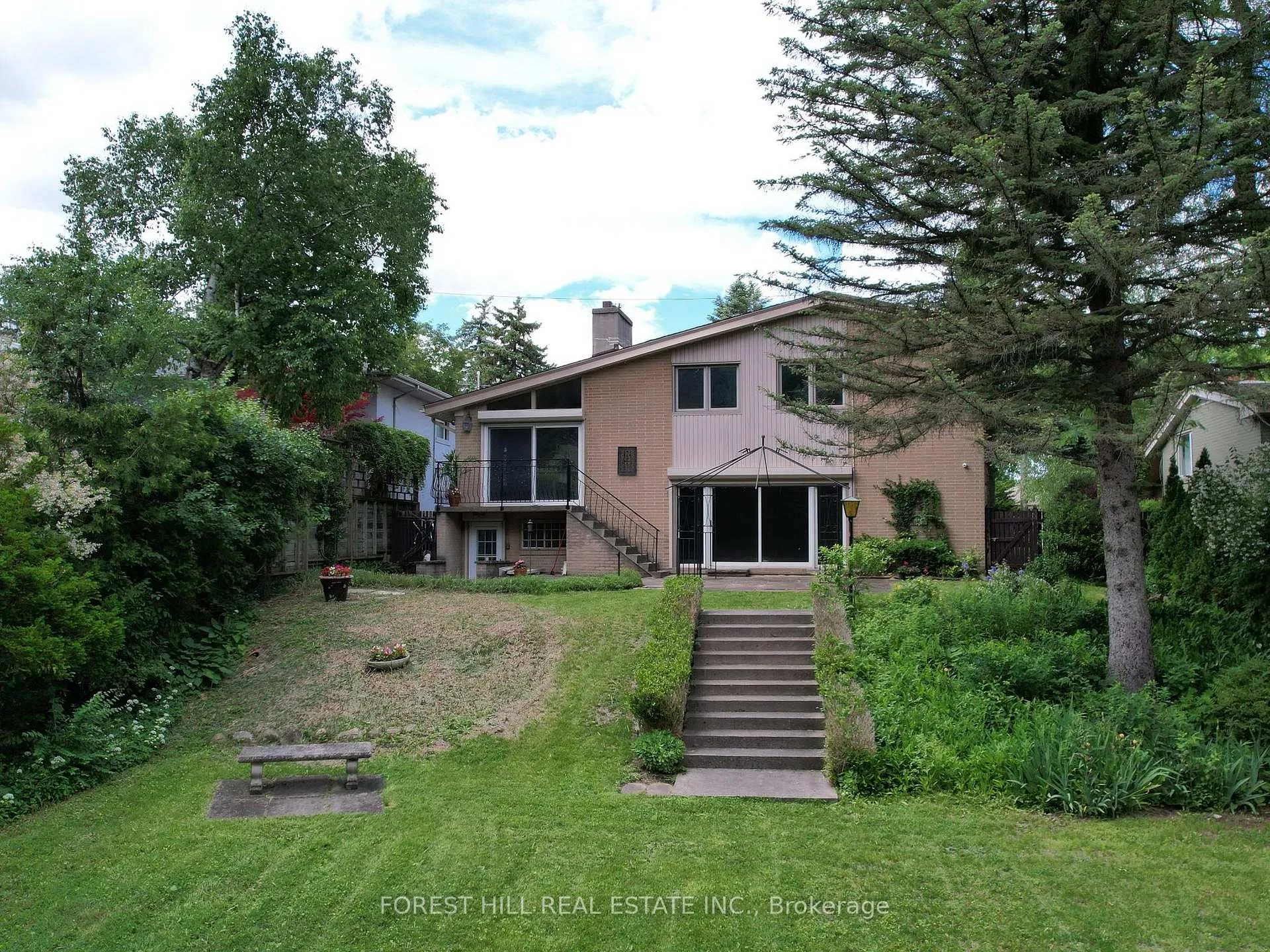 Photo 72 of 91 Citation Drive, North York, Bayview Village — HOMEH