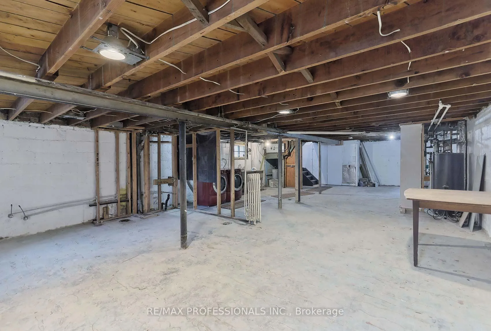Photo 19 of 1213 Islington Avenue, Etobicoke, Stonegate-Queensway — HOMEH