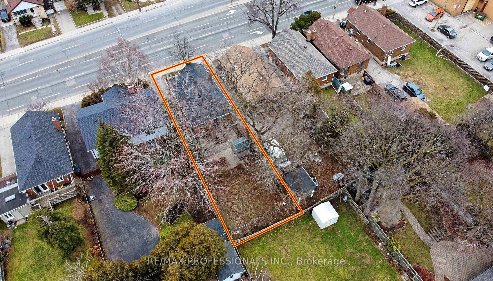 Photo 22 of 1213 Islington Avenue, Etobicoke, Stonegate-Queensway — HOMEH