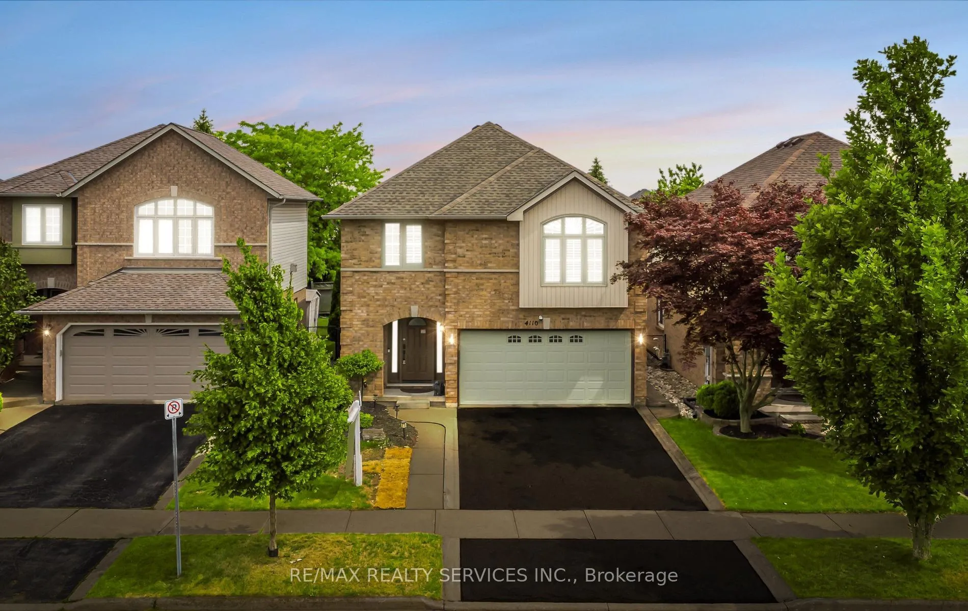 Photo 1 of 4110 Forest Run Avenue, Burlington, Tansley — HOMEH