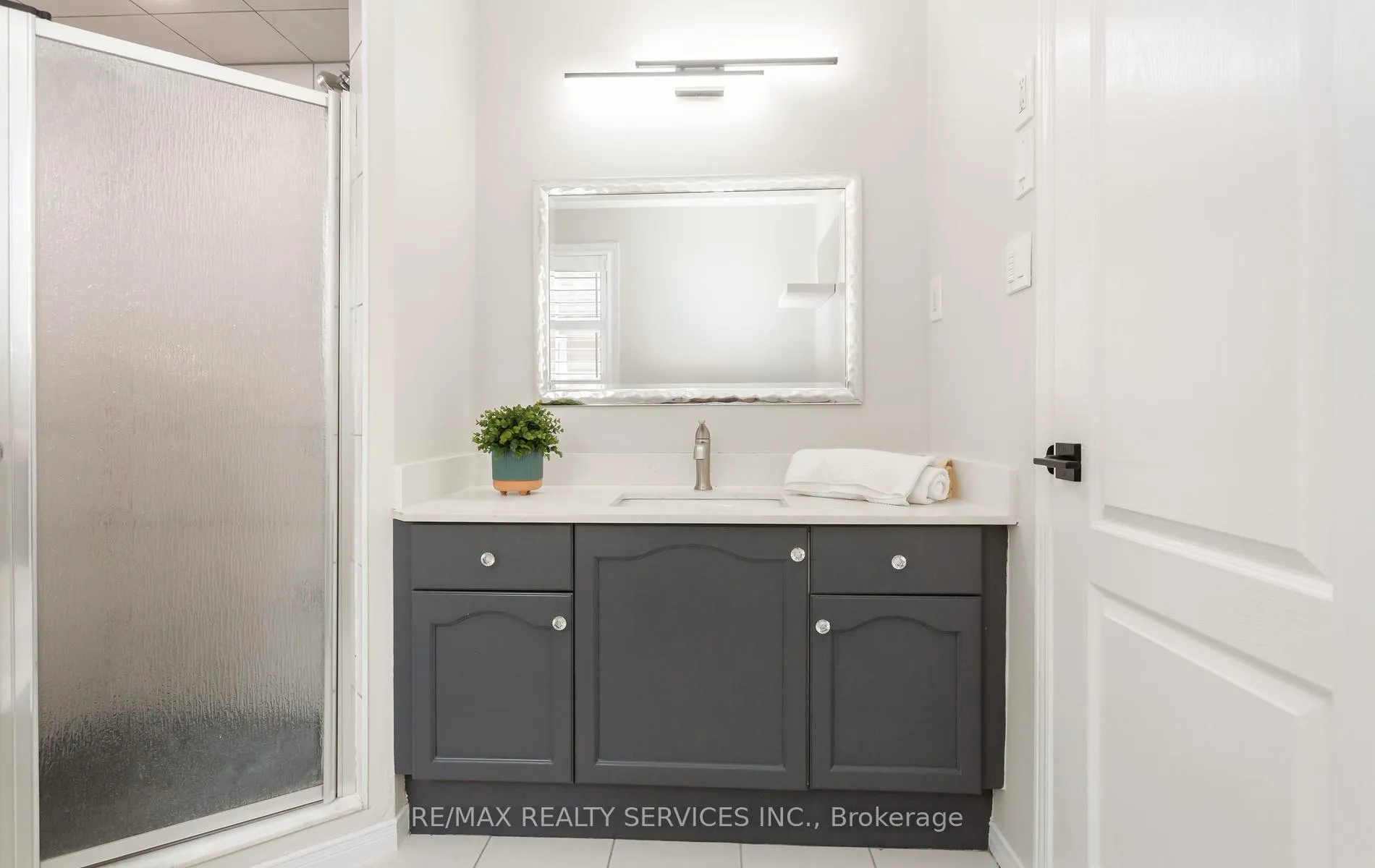 Photo 23 of 4110 Forest Run Avenue, Burlington, Tansley — HOMEH