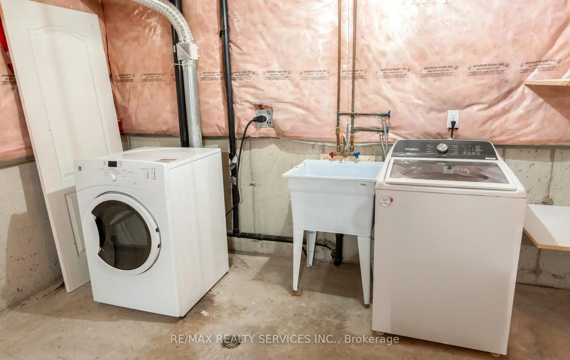 Photo 29 of 4110 Forest Run Avenue, Burlington, Tansley — HOMEH