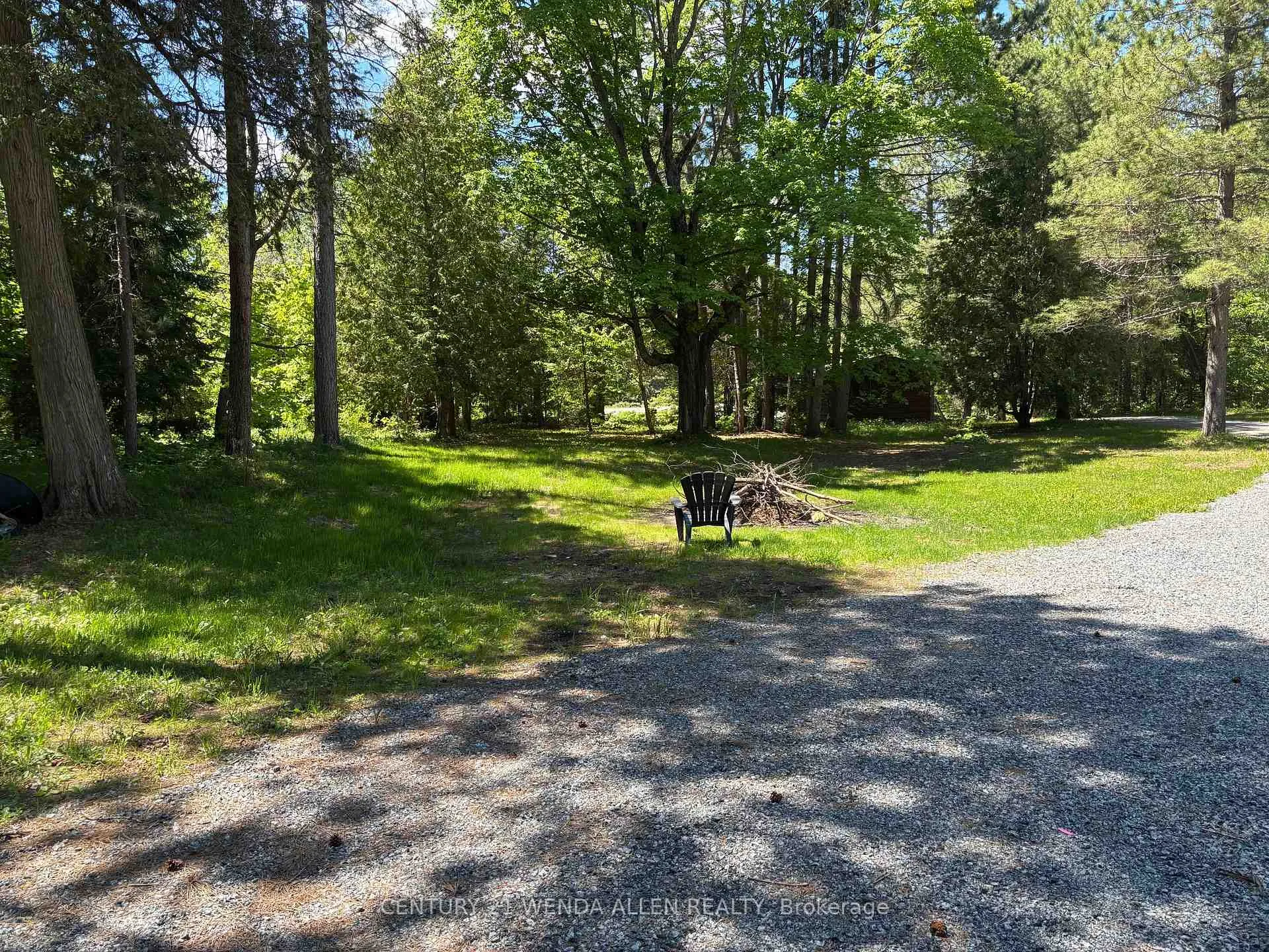 Photo 24 of 2913 Highway 11 N, Temagami — HOMEH