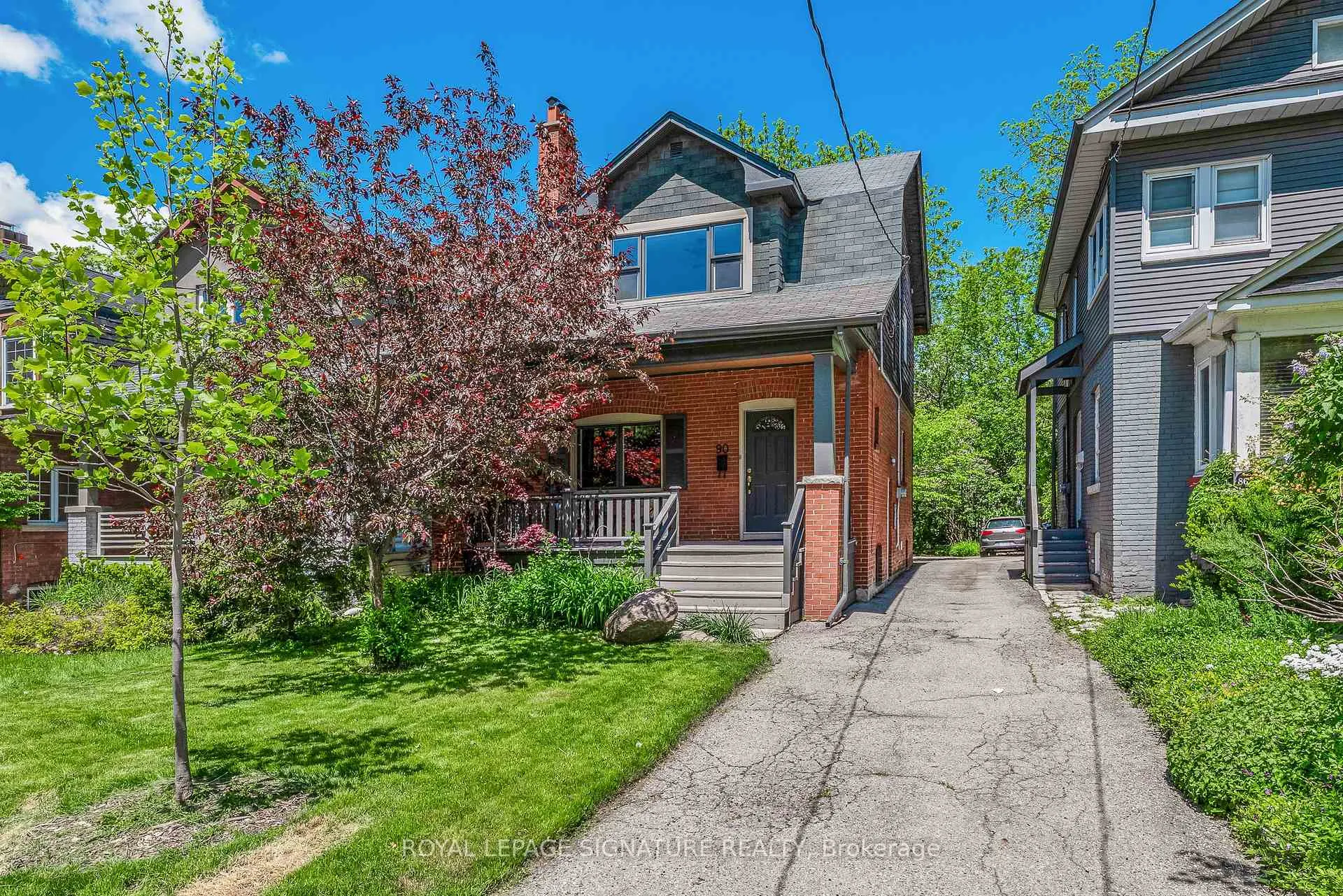 Front of 90 Roselawn Avenue