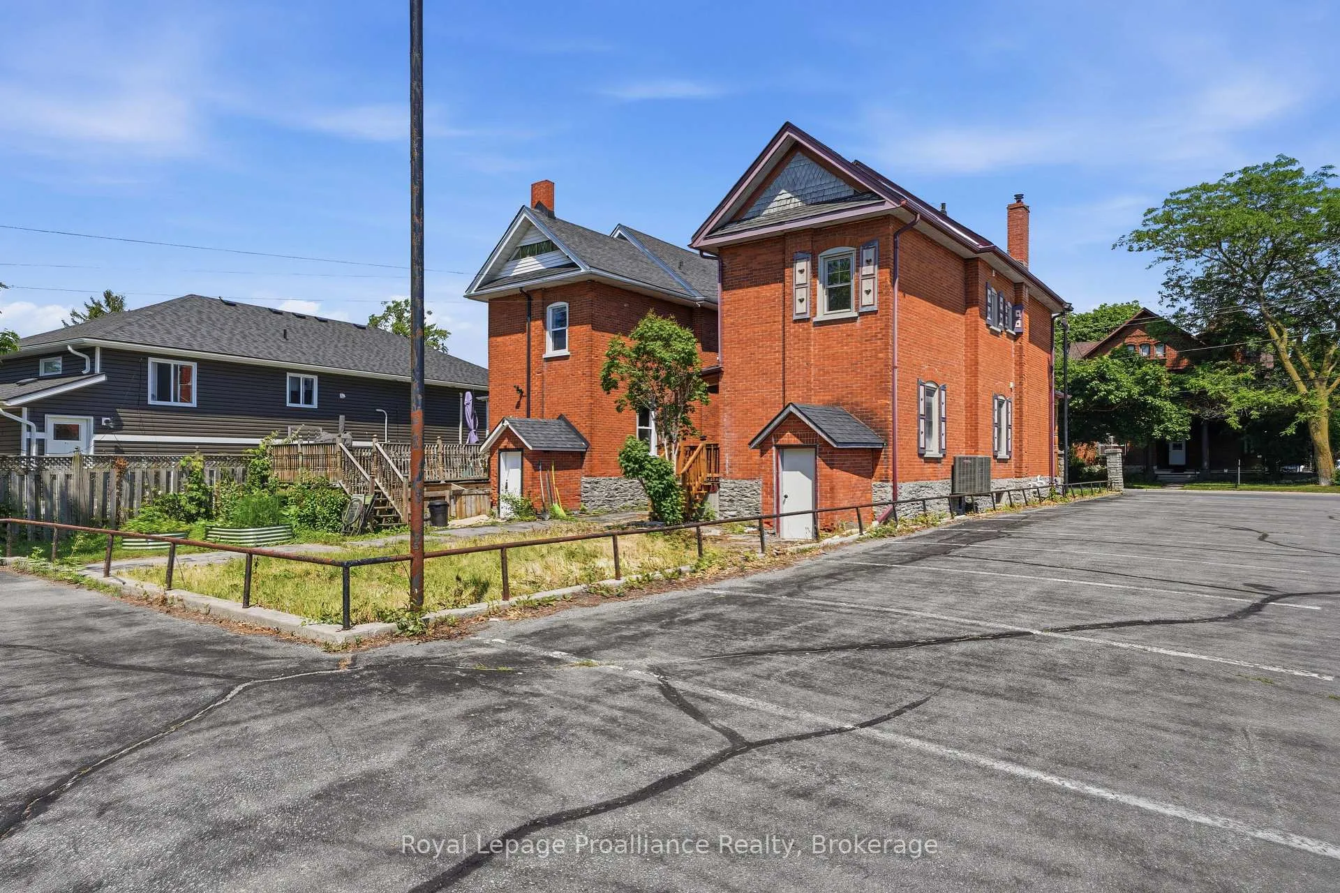 Photo 39 of 79 Bridge Street W, Belleville, Belleville Ward — HOMEH