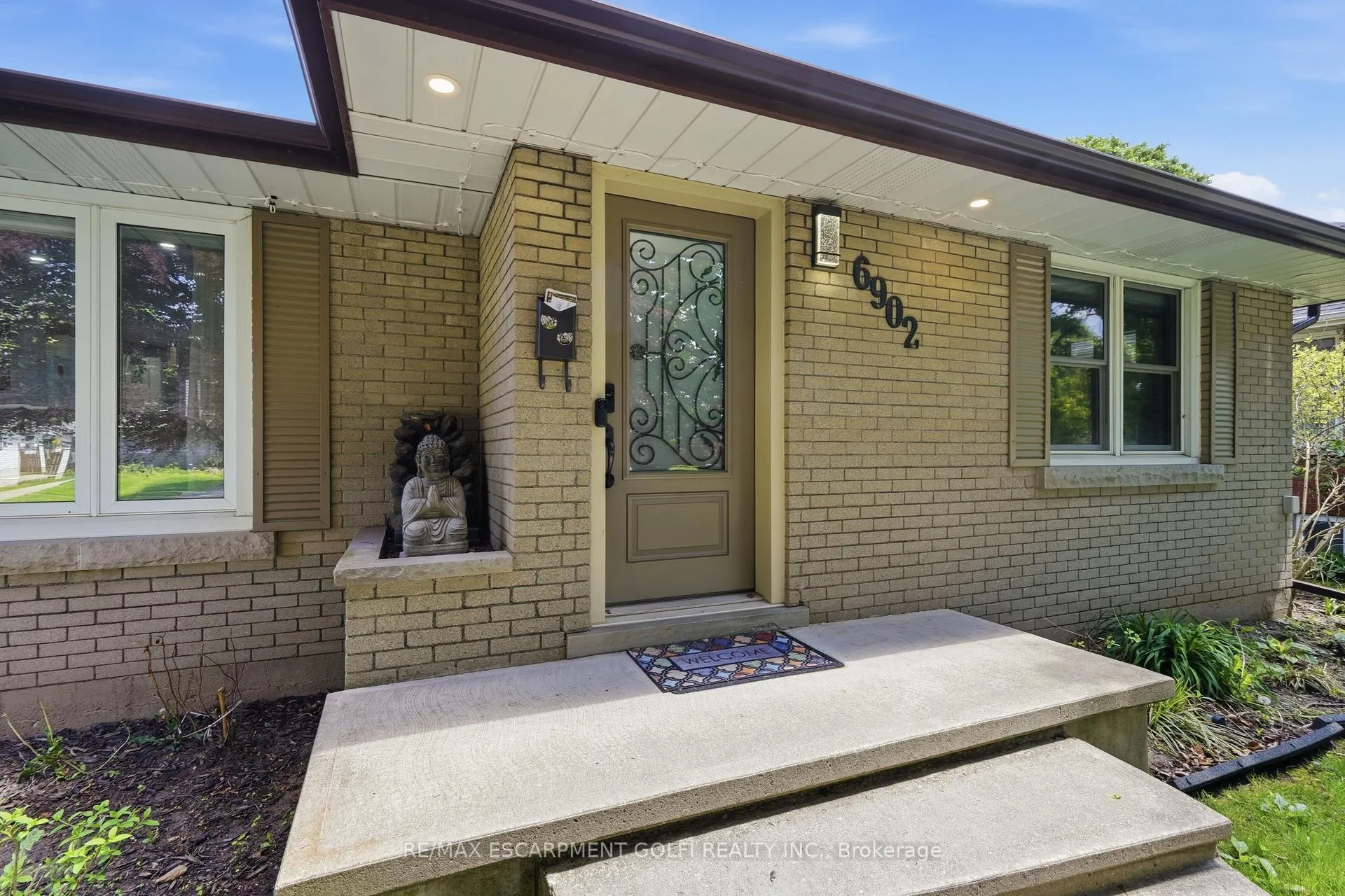 Photo 4 of 6902 Dell Avenue, Niagara Falls, Arad/Fallsview — HOMEH