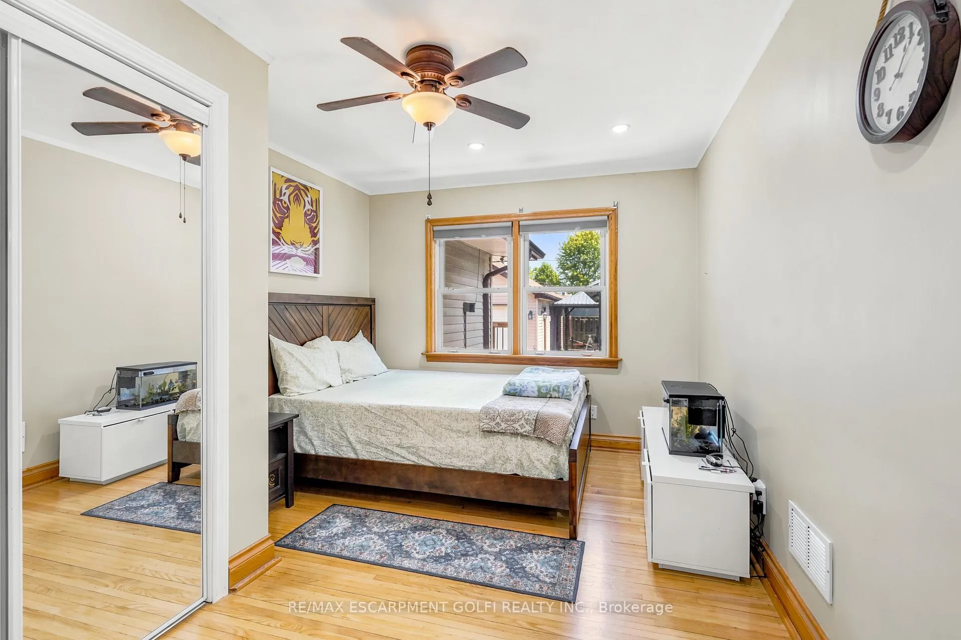 Photo 16 of 6902 Dell Avenue, Niagara Falls, Arad/Fallsview — HOMEH