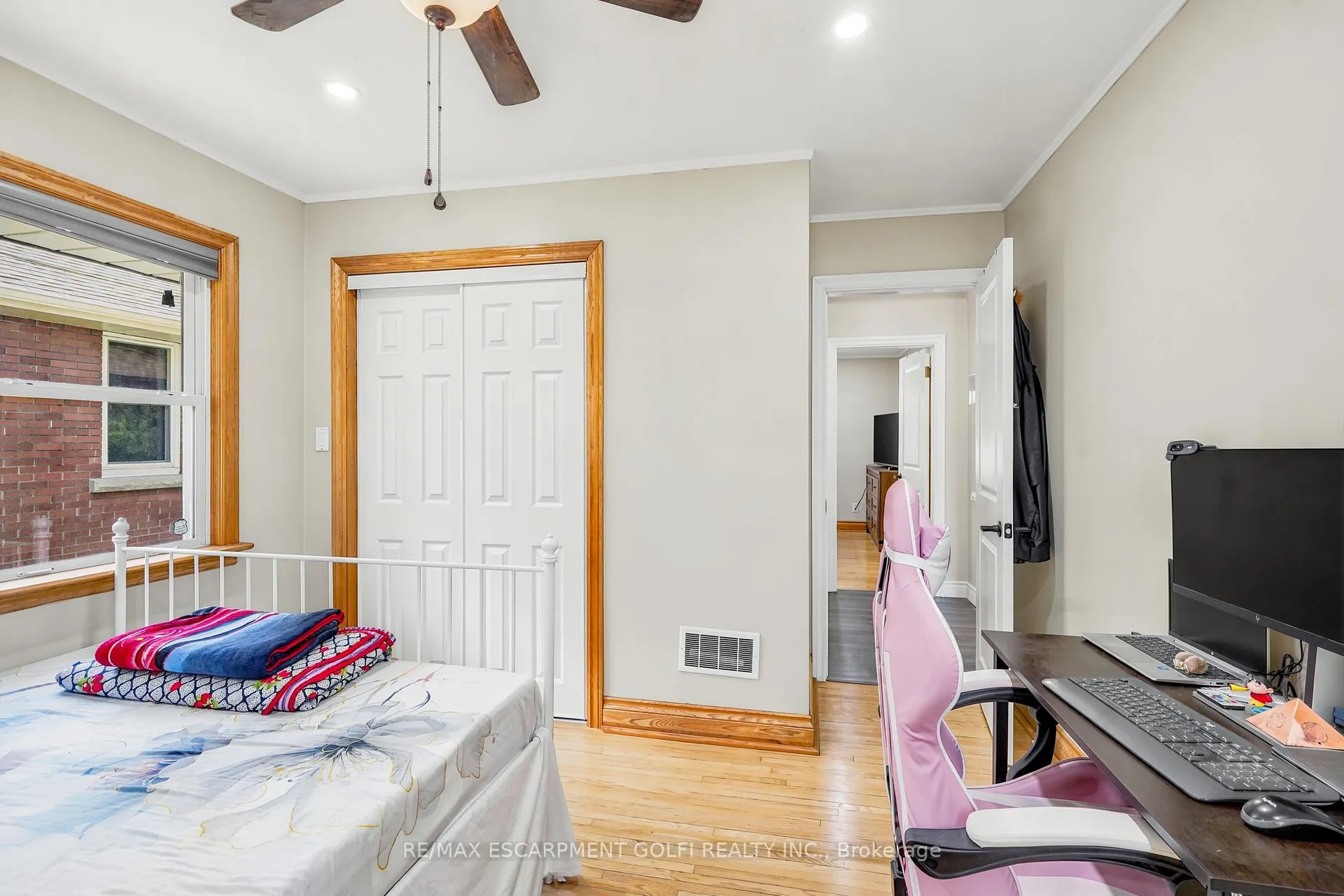 Photo 19 of 6902 Dell Avenue, Niagara Falls, Arad/Fallsview — HOMEH
