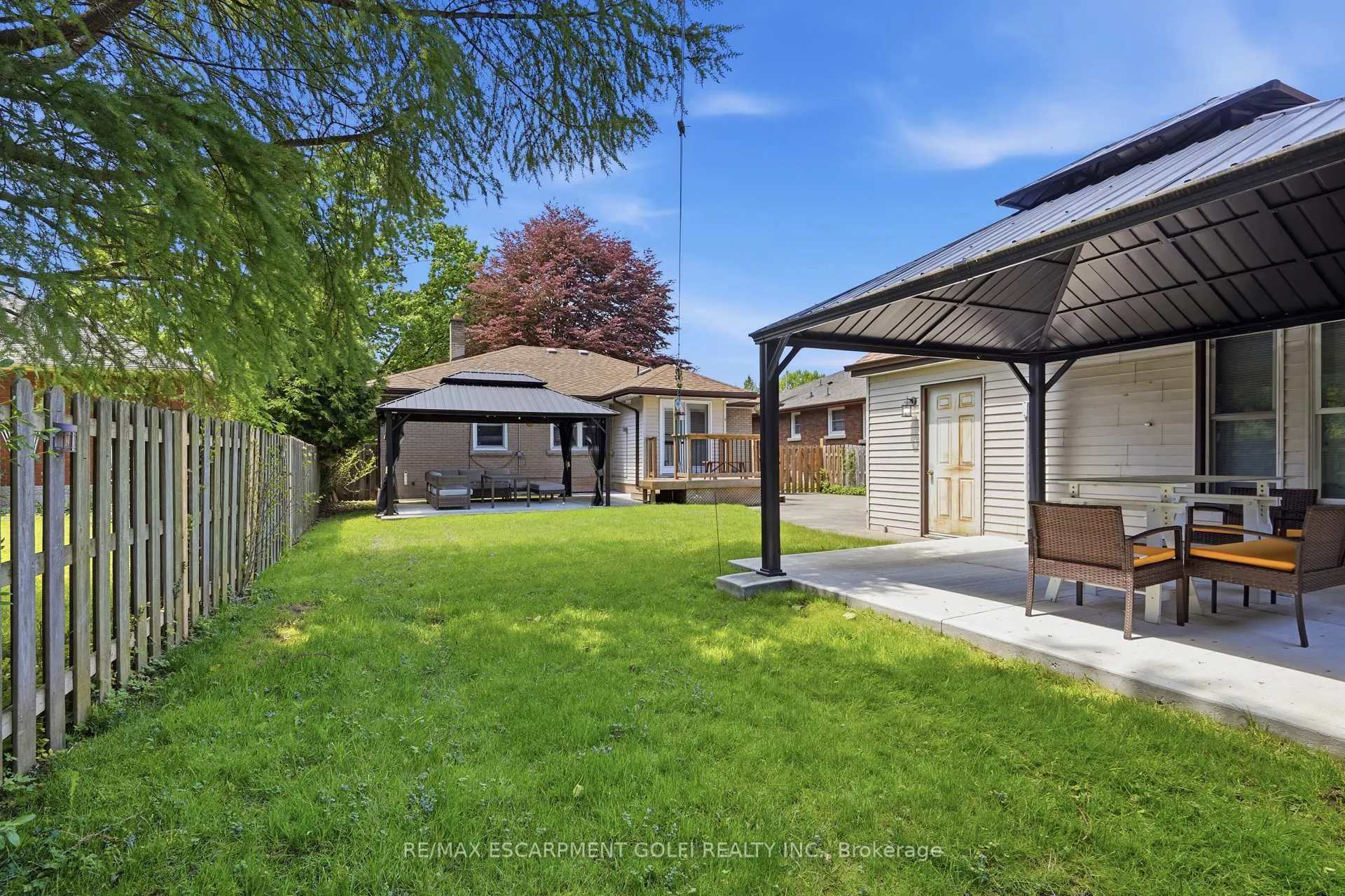 Photo 37 of 6902 Dell Avenue, Niagara Falls, Arad/Fallsview — HOMEH