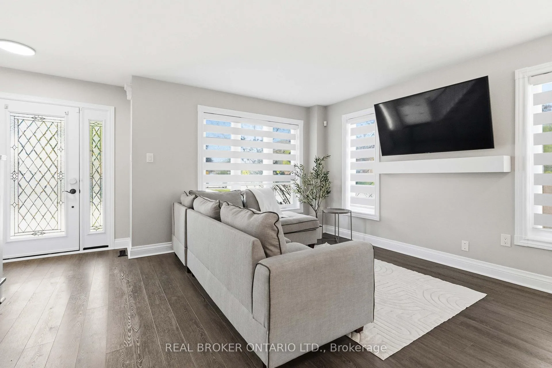 Photo 7 of 5048 Haswell Lane, Burlington, Orchard — HOMEH