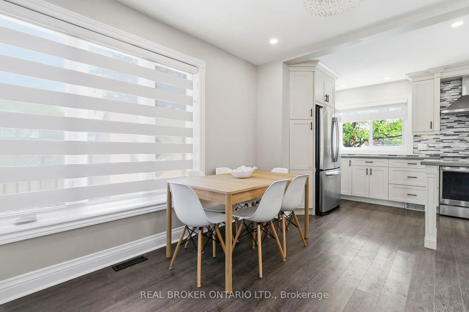 Photo 10 of 5048 Haswell Lane, Burlington, Orchard — HOMEH
