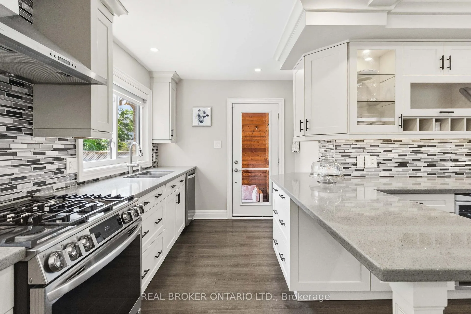 Photo 16 of 5048 Haswell Lane, Burlington, Orchard — HOMEH