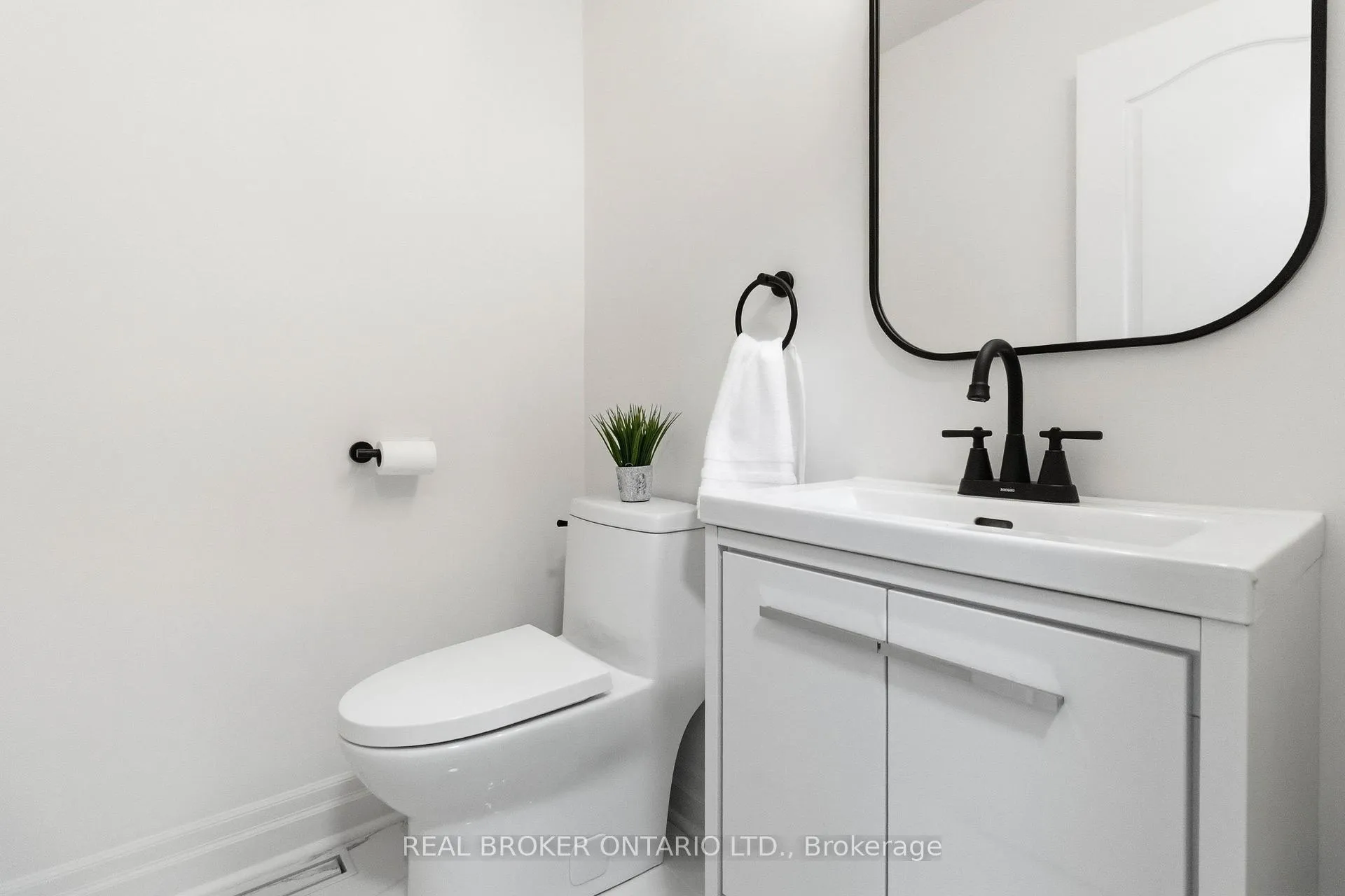 Photo 18 of 5048 Haswell Lane, Burlington, Orchard — HOMEH