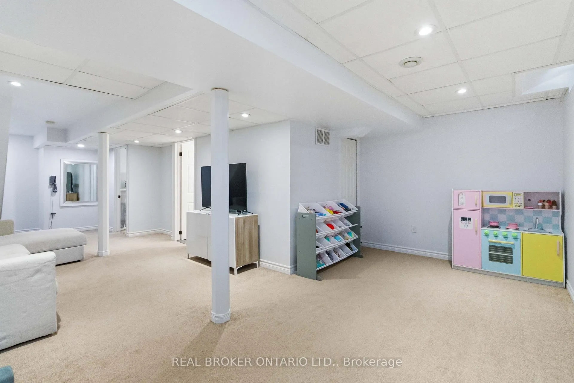 Photo 34 of 5048 Haswell Lane, Burlington, Orchard — HOMEH