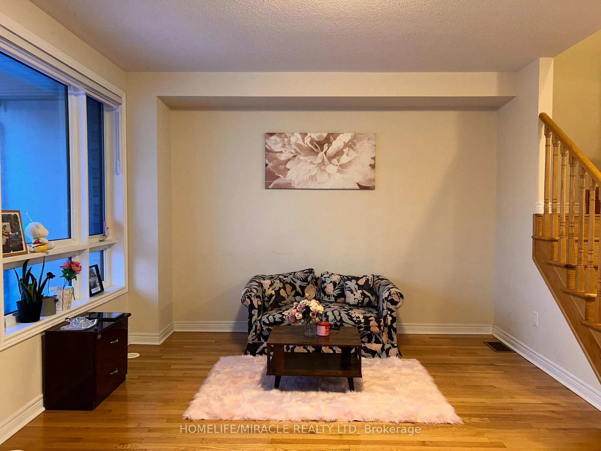 Photo 6 of 197 Mumbai Drive, Markham, Middlefield — HOMEH