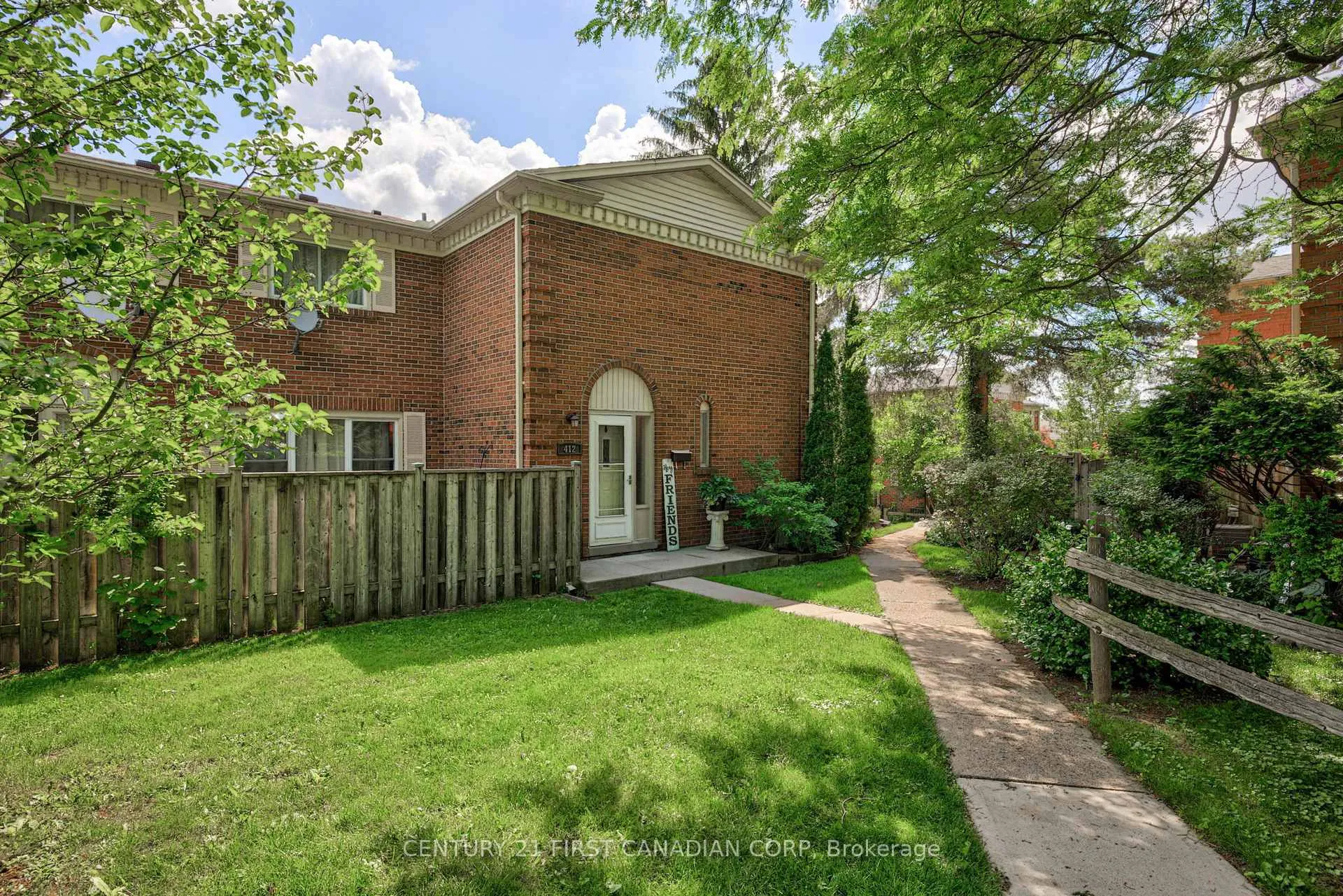 Front of 412 Homestead Court