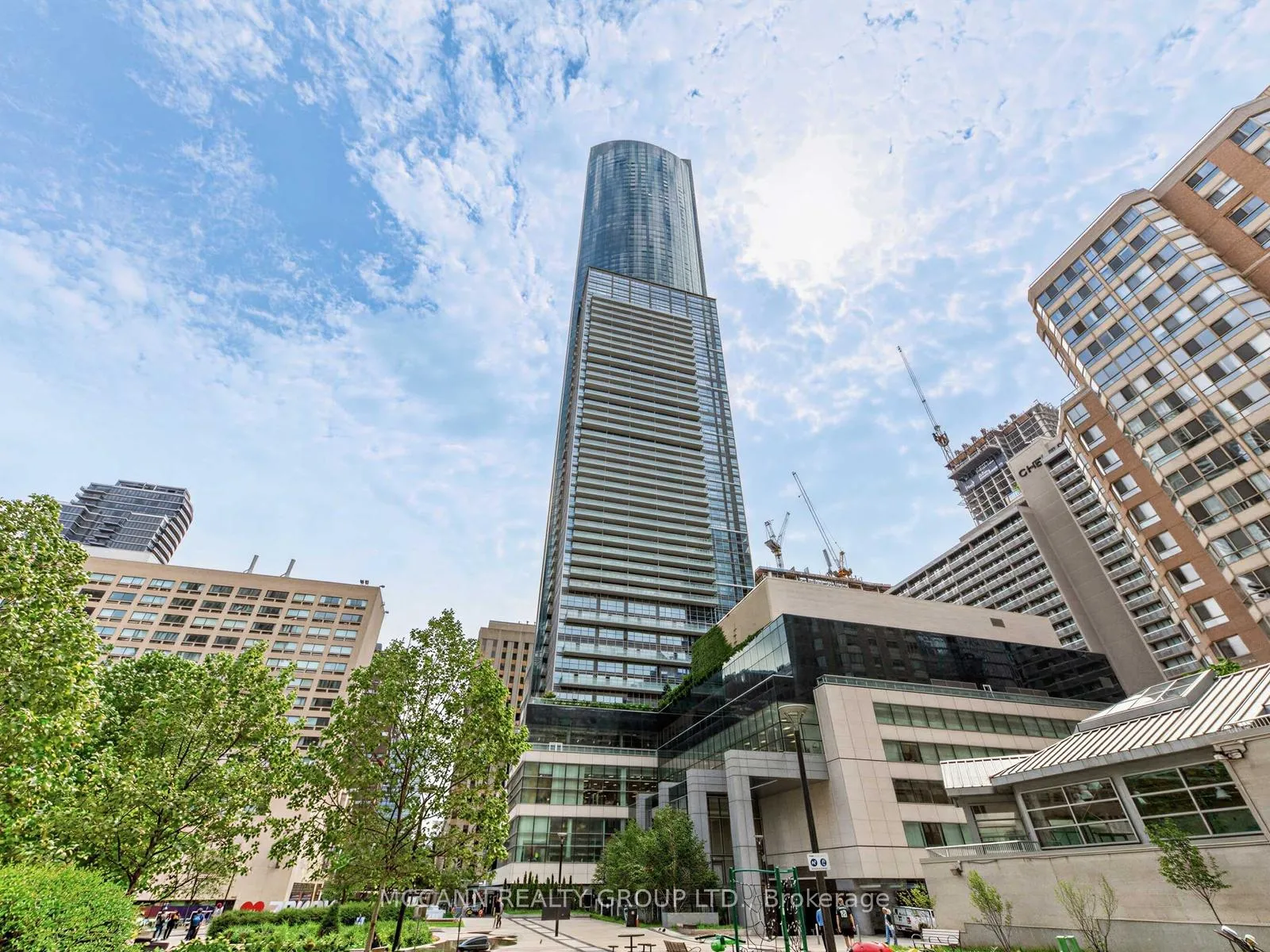 Front of Unit 3015, 386 Yonge Street