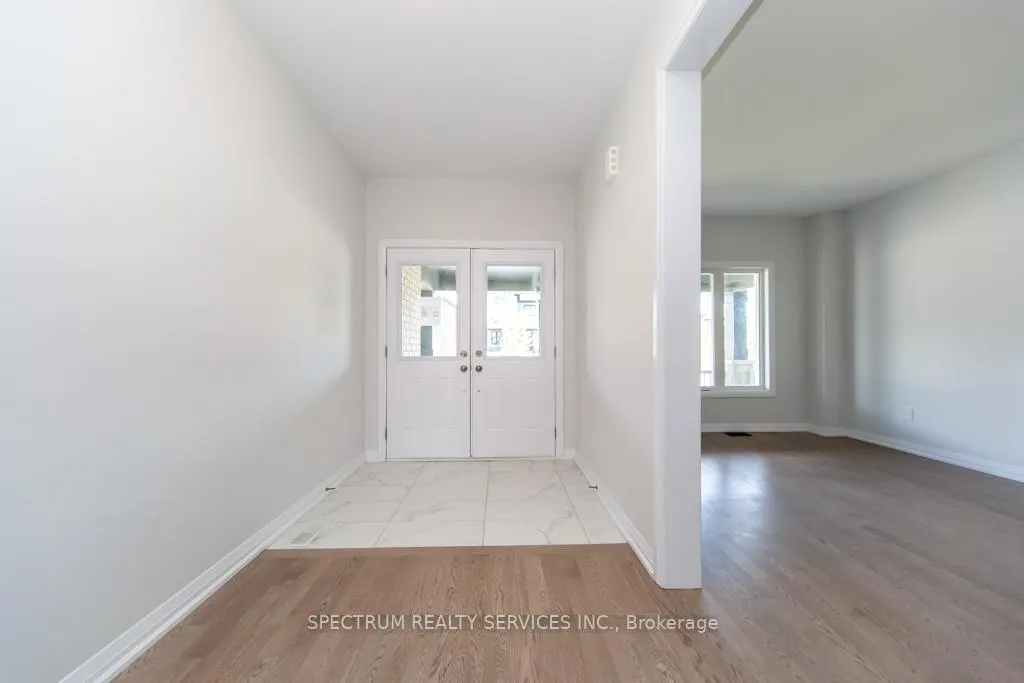 Photo 5 of 1389 Stovell Crescent, Innisfil, Lefroy — HOMEH