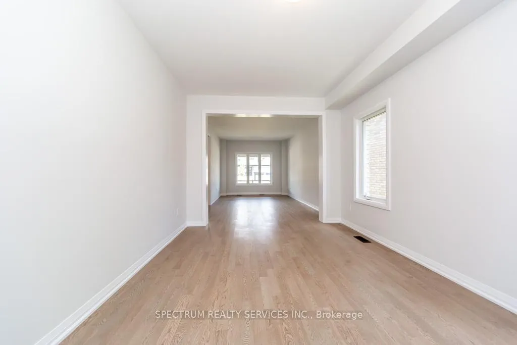 Photo 7 of 1389 Stovell Crescent, Innisfil, Lefroy — HOMEH