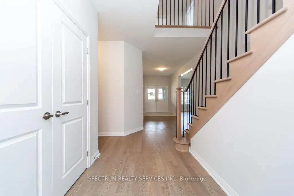 Photo 8 of 1389 Stovell Crescent, Innisfil, Lefroy — HOMEH