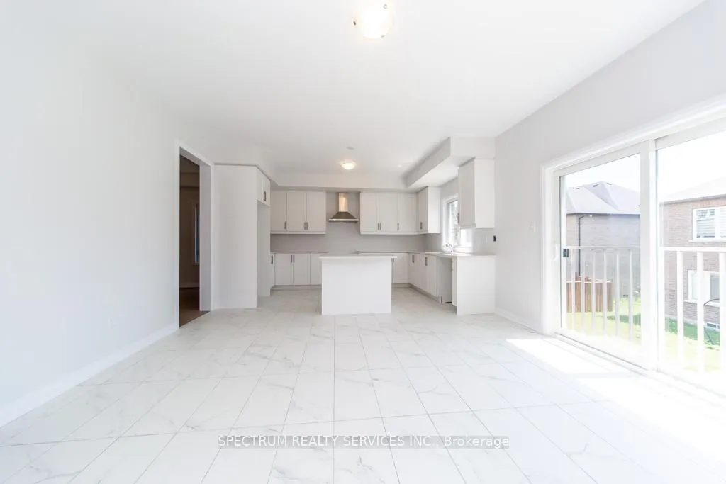 Photo 13 of 1389 Stovell Crescent, Innisfil, Lefroy — HOMEH