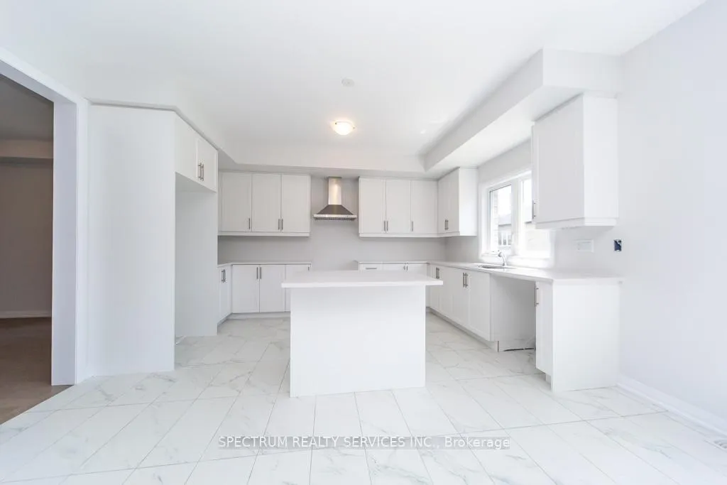 Photo 18 of 1389 Stovell Crescent, Innisfil, Lefroy — HOMEH