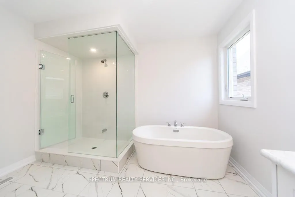 Photo 32 of 1389 Stovell Crescent, Innisfil, Lefroy — HOMEH