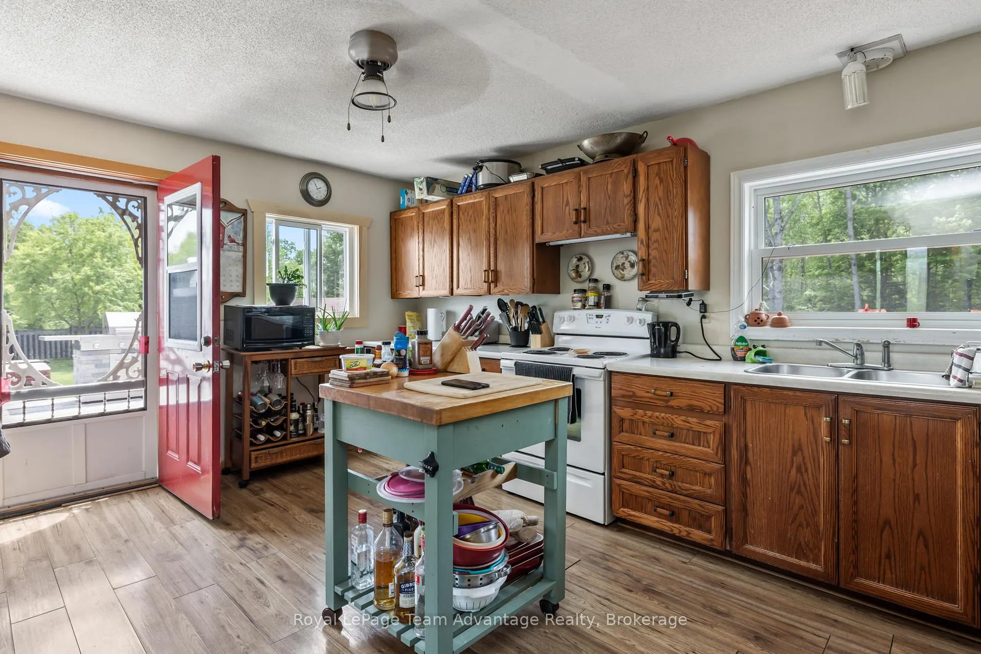 Photo 11 of 1294 Highway 520, Whitestone — HOMEH
