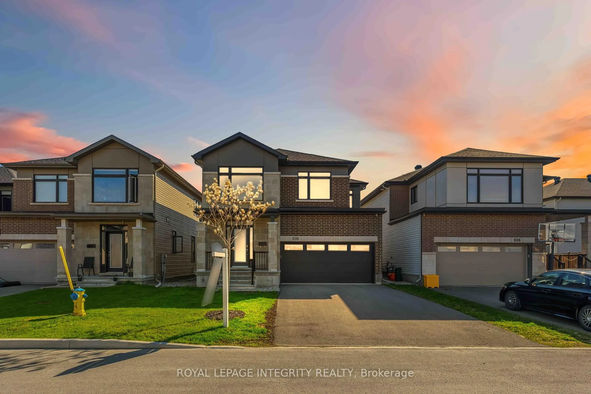 Photo 1 of 698 Odyssey Way, Ottawa, Leitrim — HOMEH