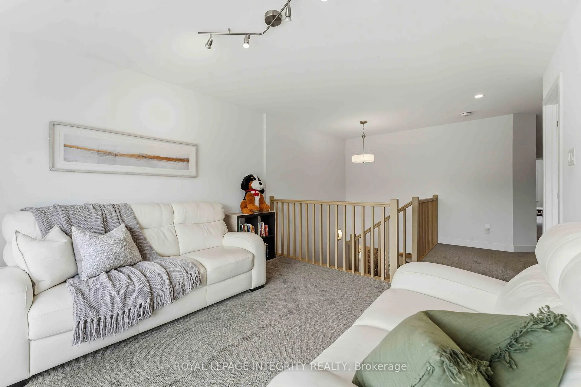 Photo 12 of 698 Odyssey Way, Ottawa, Leitrim — HOMEH