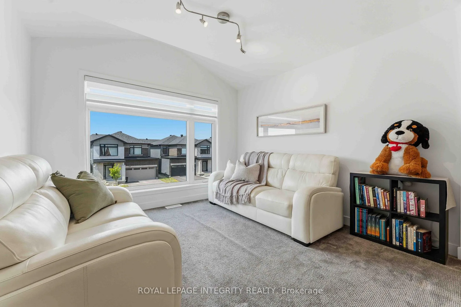 Photo 14 of 698 Odyssey Way, Ottawa, Leitrim — HOMEH