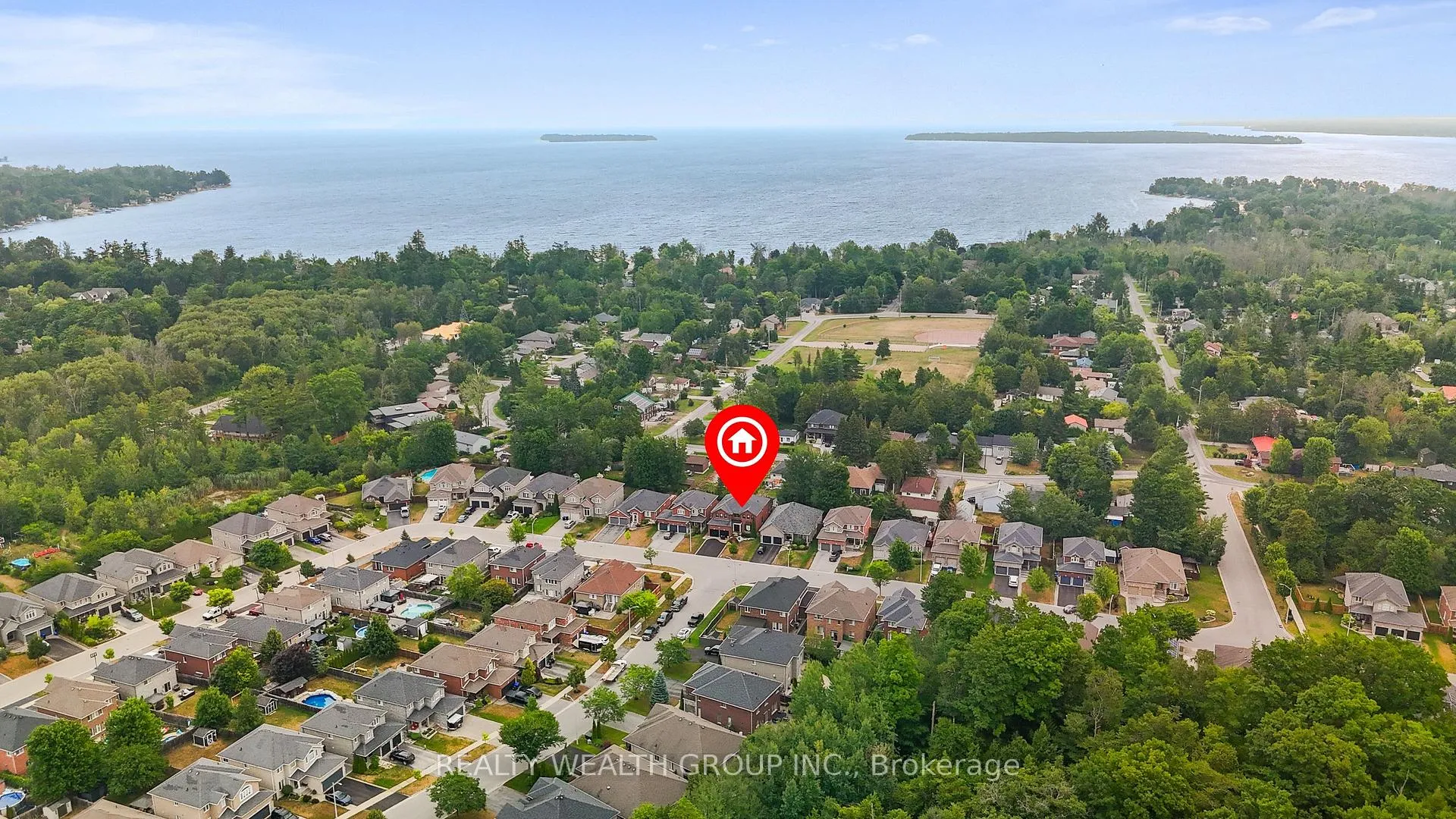 Photo 1 of 896 Booth Avenue, Innisfil, Alcona — HOMEH