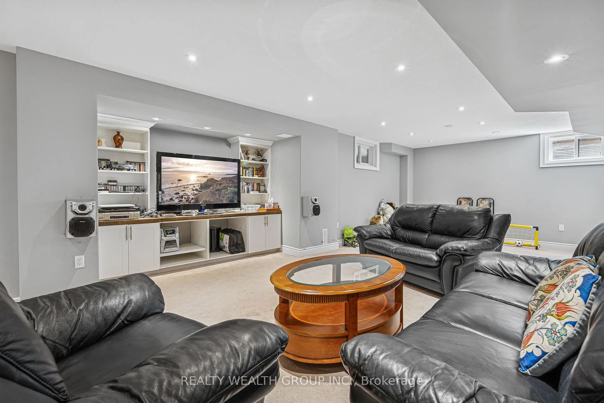 Photo 19 of 896 Booth Avenue, Innisfil, Alcona — HOMEH