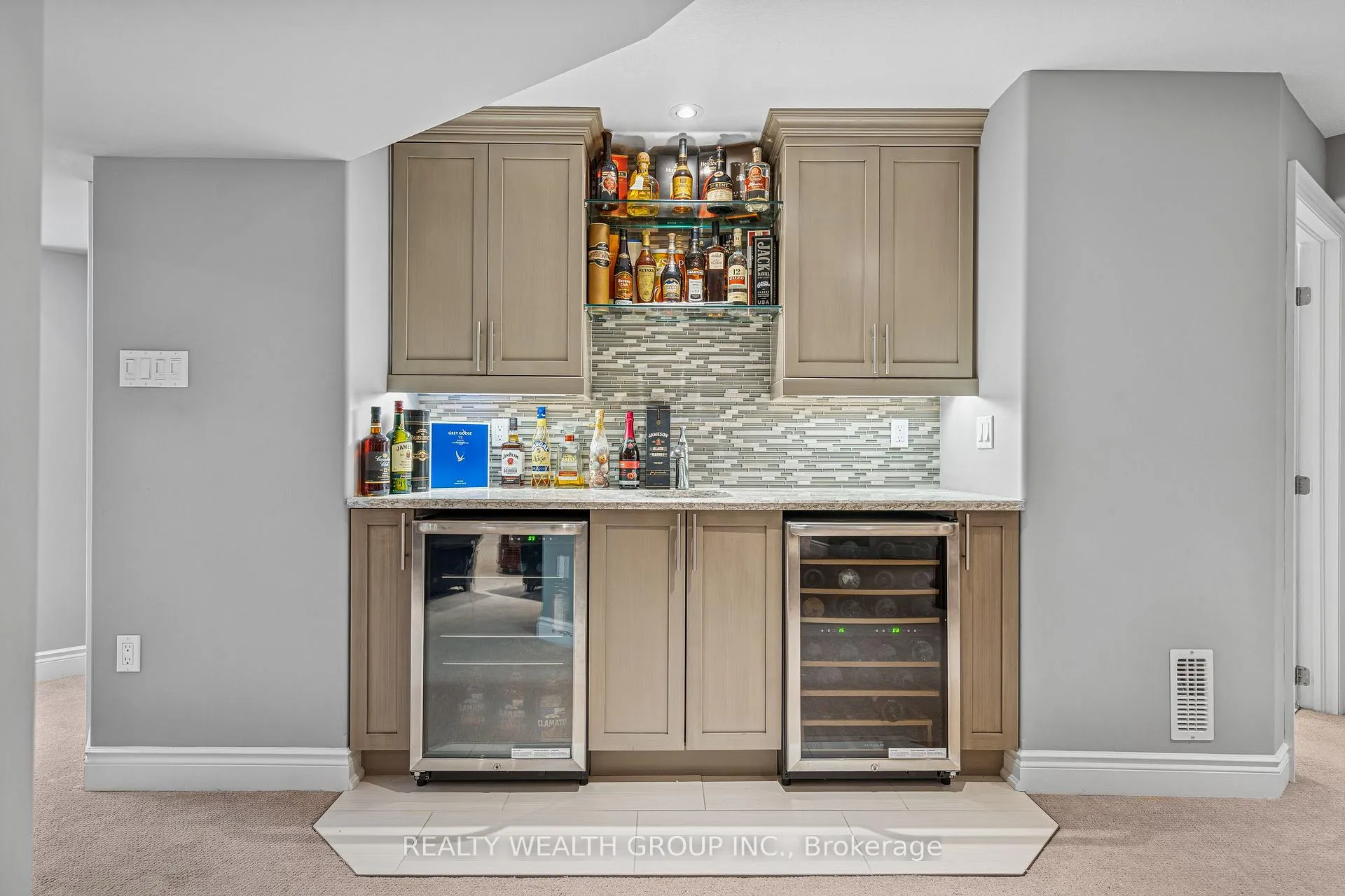 Photo 20 of 896 Booth Avenue, Innisfil, Alcona — HOMEH