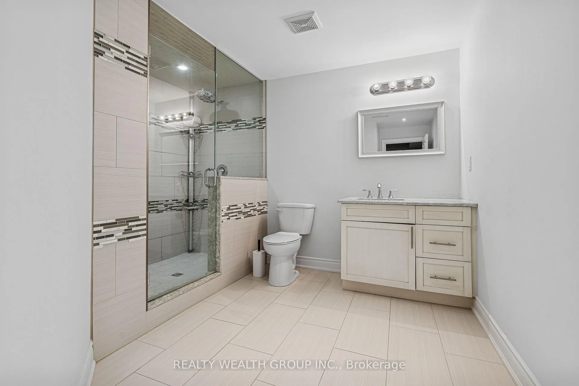 Photo 21 of 896 Booth Avenue, Innisfil, Alcona — HOMEH