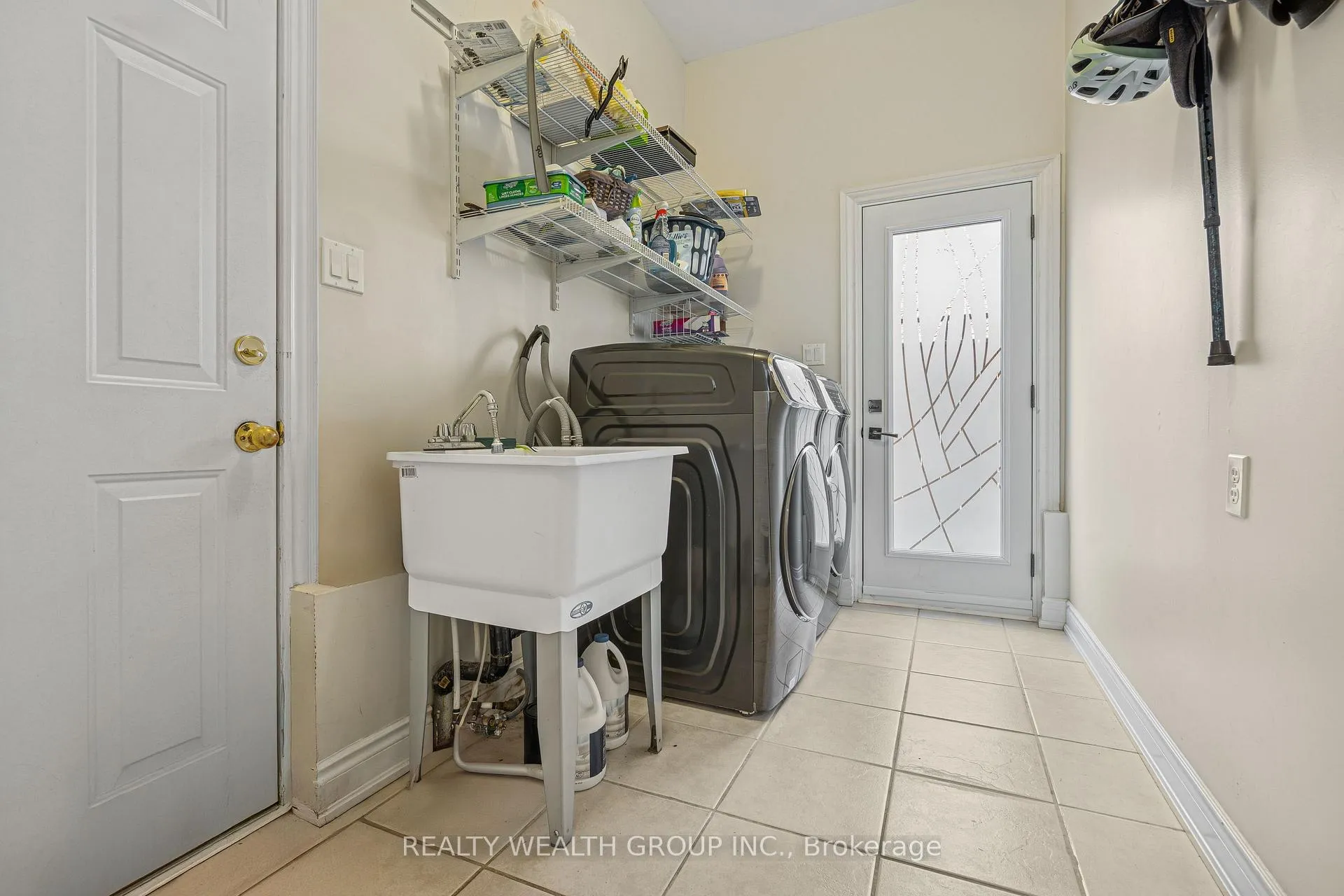 Photo 23 of 896 Booth Avenue, Innisfil, Alcona — HOMEH