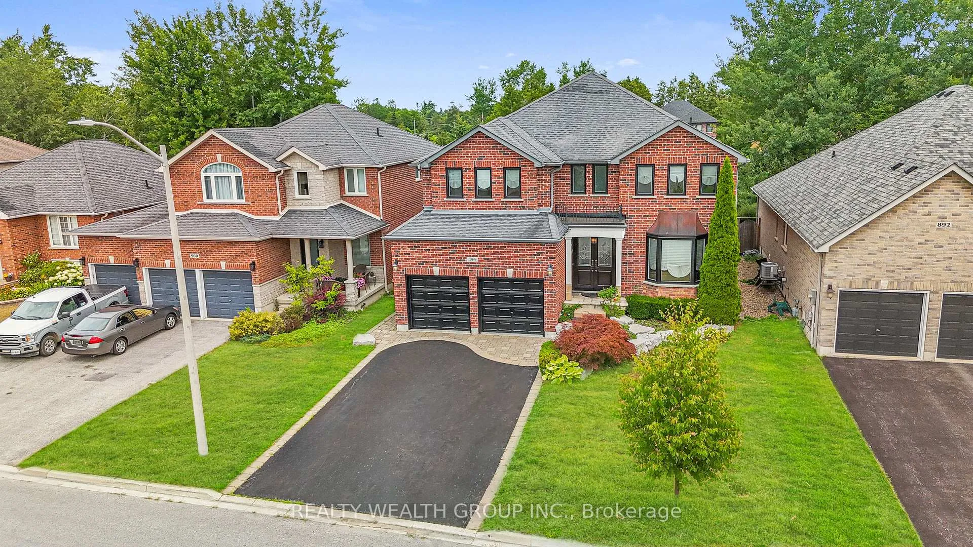 Photo 26 of 896 Booth Avenue, Innisfil, Alcona — HOMEH