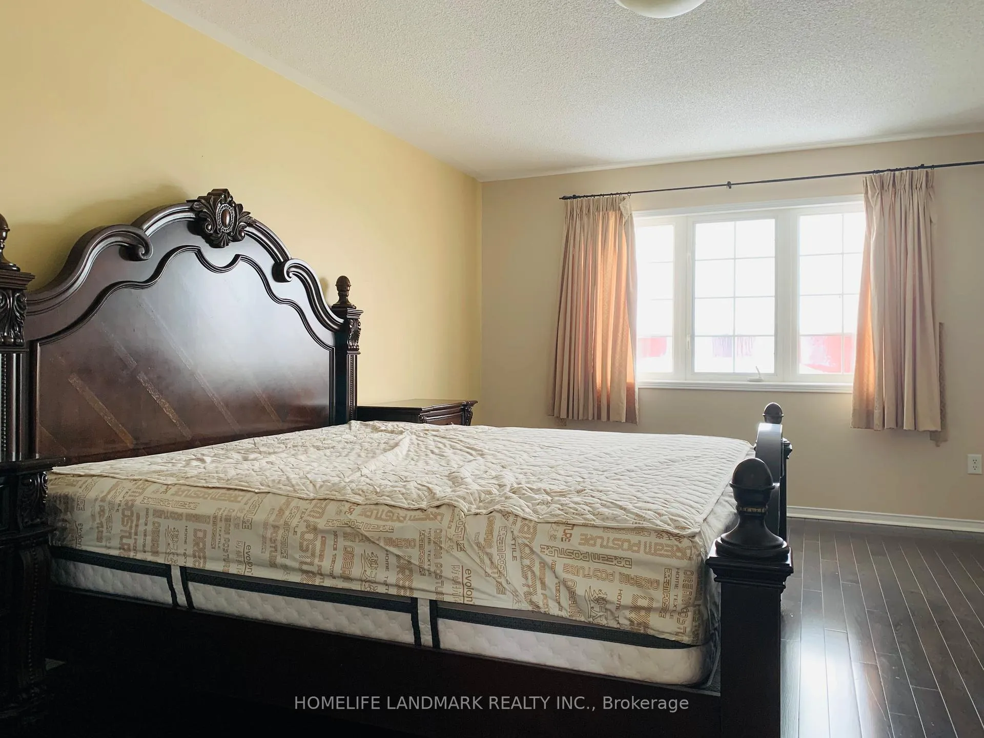 Photo 12 of 275 White's Hill Avenue, Markham, Cornell — HOMEH