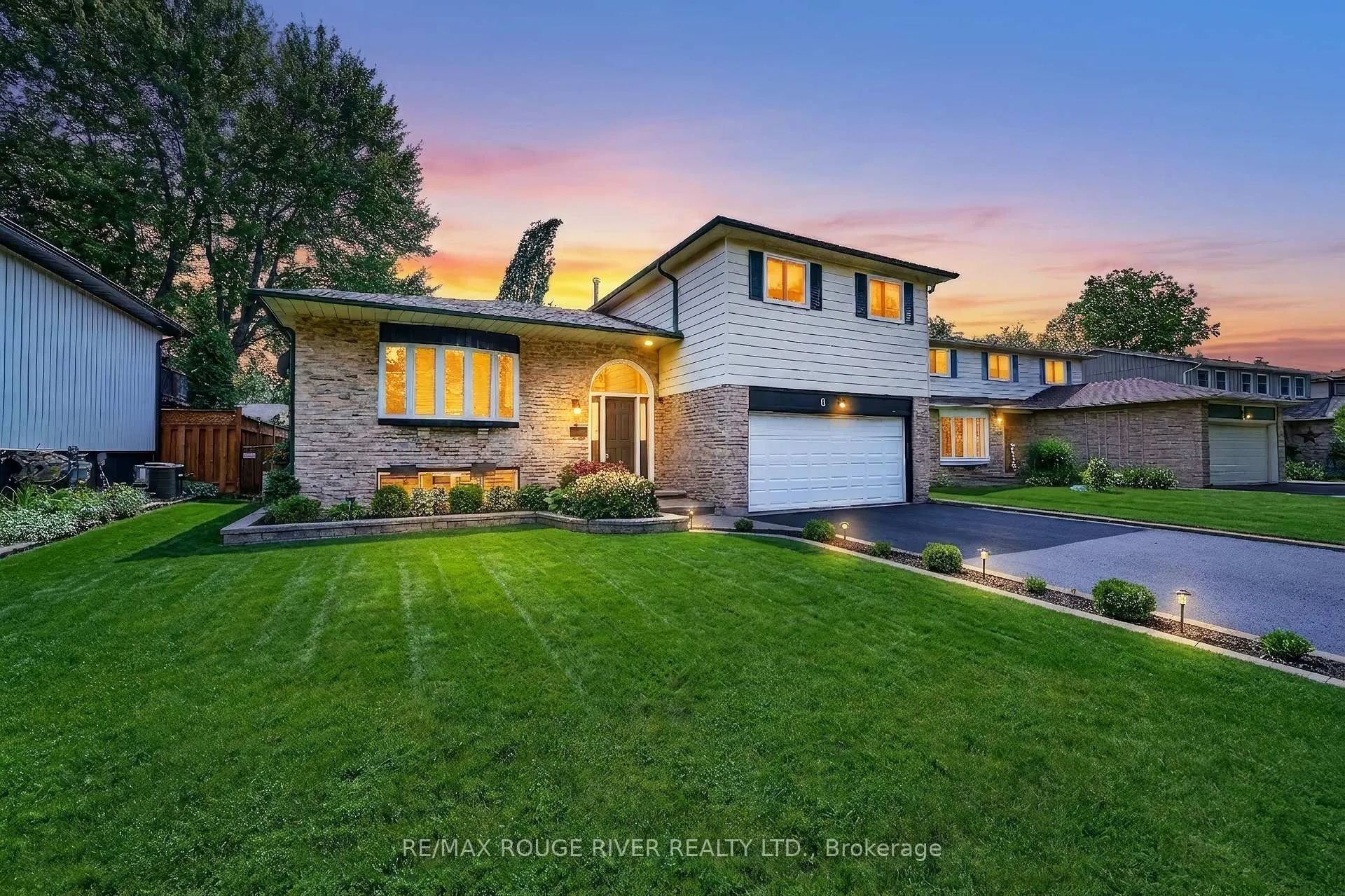 Photo 1 of 6 Ribblesdale Drive, Whitby, Pringle Creek — HOMEH