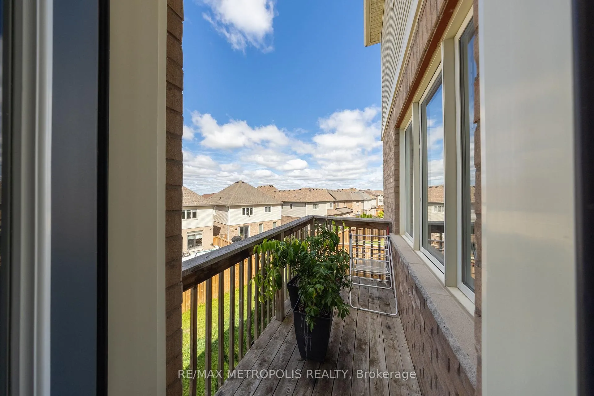 Photo 21 of 36 Michaelis Street, New Tecumseth, Rural New Tecumseth — HOMEH