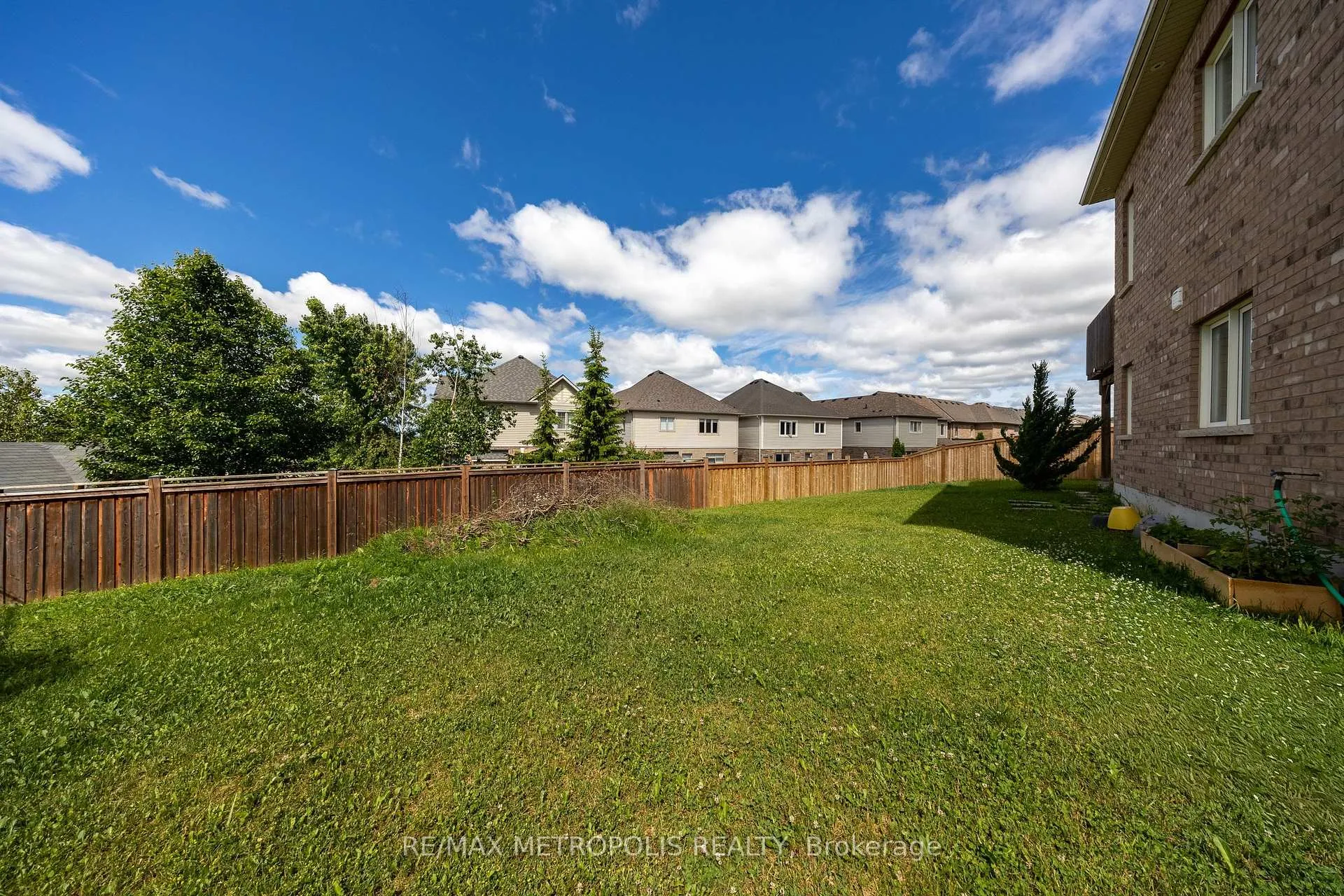 Photo 48 of 36 Michaelis Street, New Tecumseth, Rural New Tecumseth — HOMEH