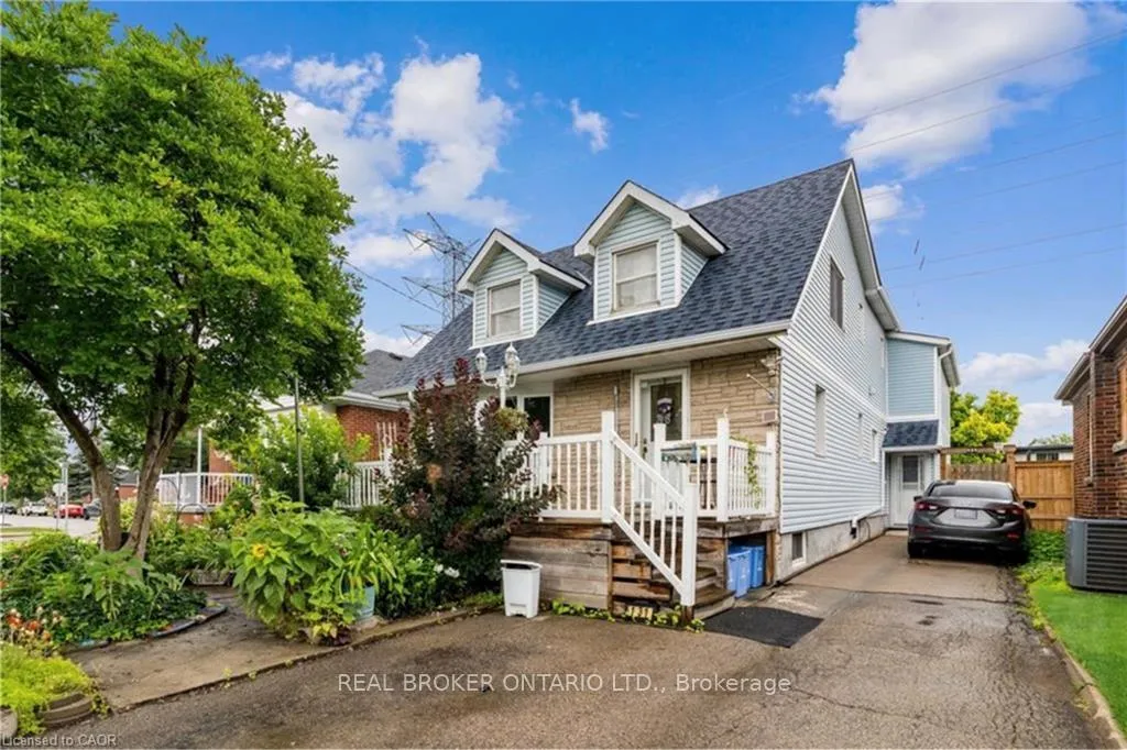 Photo 1 of Unit 1, 131 Bell Avenue, Hamilton, Bartonville — HOMEH
